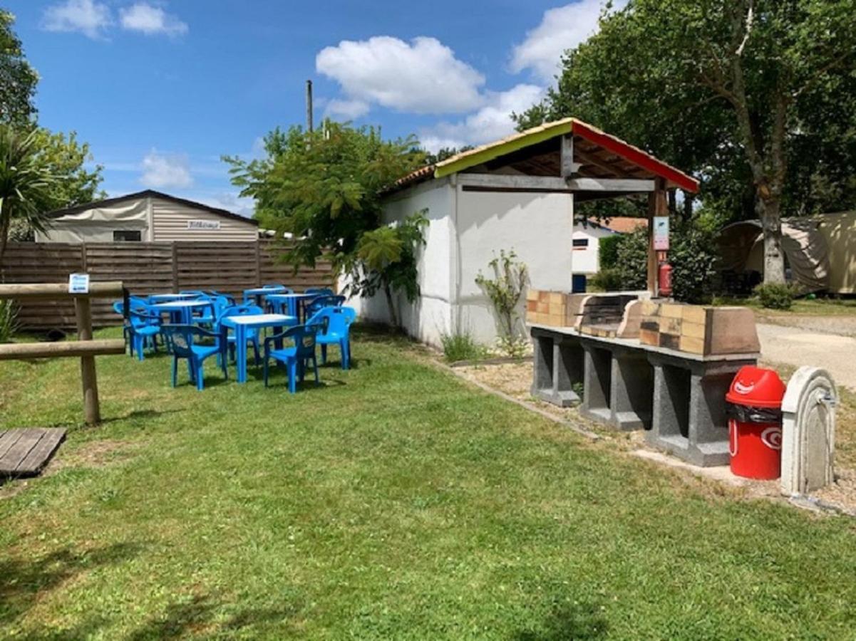 Hotel Camping La Chesnays Vendays-Montalivet Zewnętrze zdjęcie